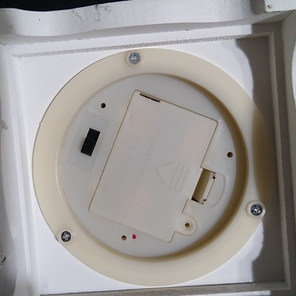 Wooden battery operated table lamp nightlight "KEEP A SONG IN YOUR HEART" DECOR - Picture 5 of 12